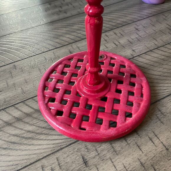 Grant Howard Cast Iron Red Rooster Paper Towel holder - Picture 5 of 11